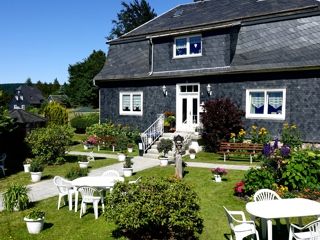 Ferienwohnung Neuhaus OT Scheibe-Alsbach Rennsteig-Pension Trautwein immagine 1
